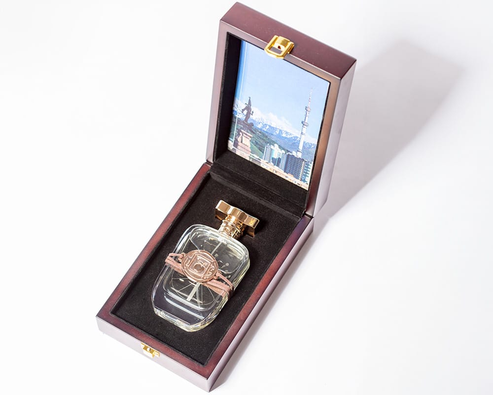 Heart of Alma-Ata edp 95 ml wooden case