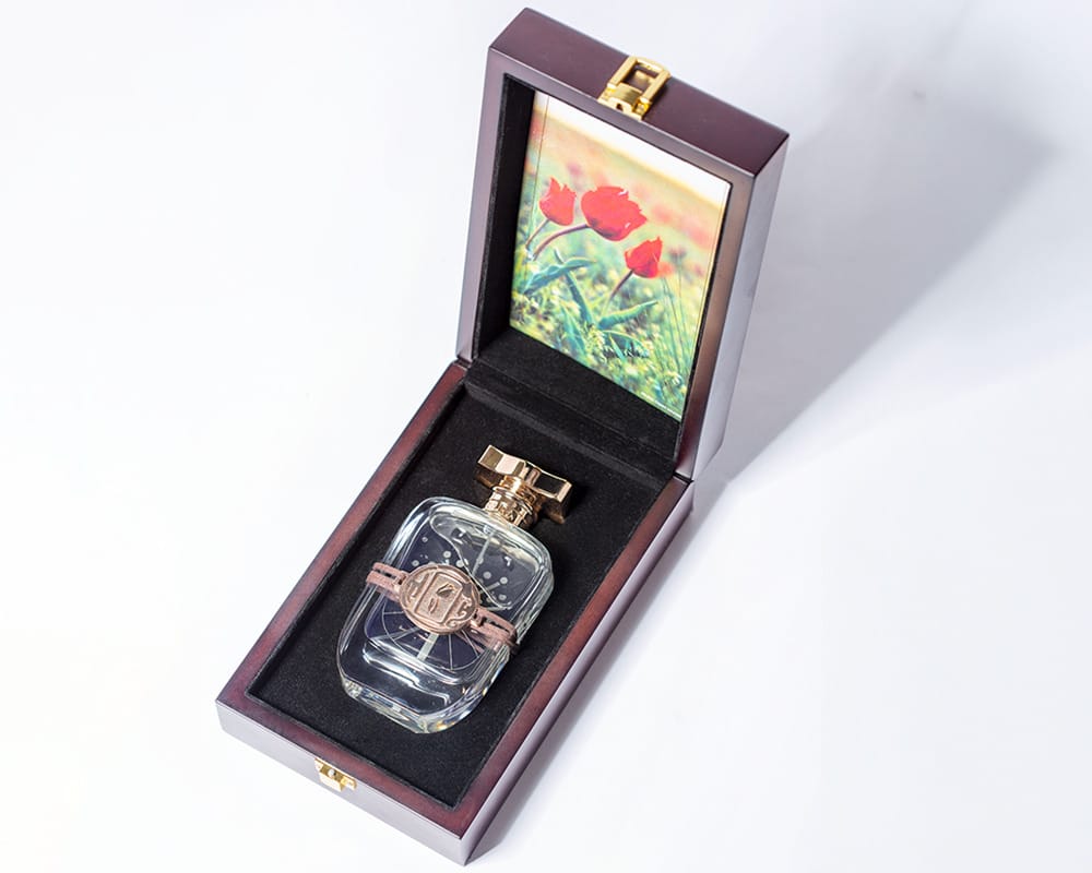 Land of Tulips edp 95 ml wooden case